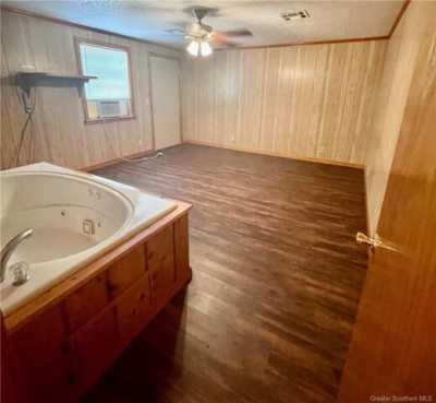 Home For Sale in Gueydan, Louisiana