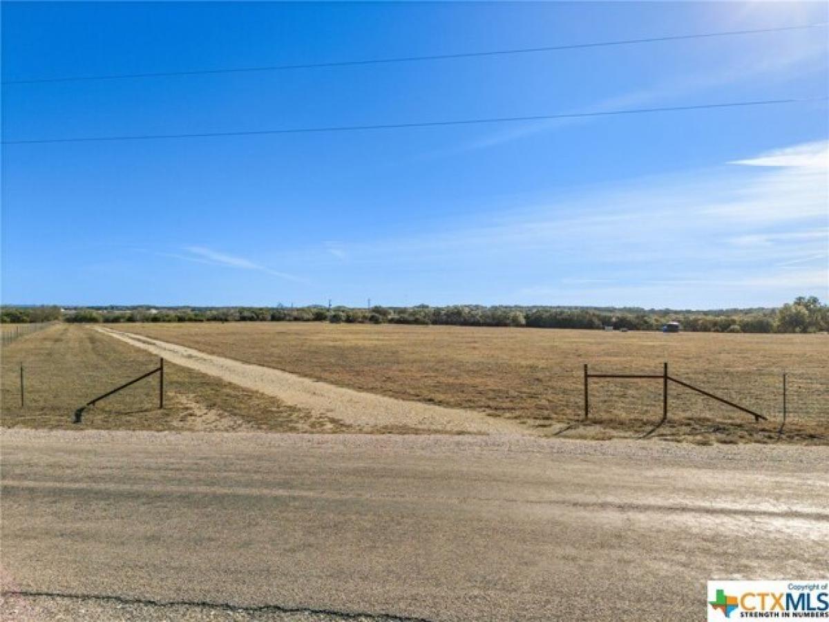 Picture of Residential Land For Sale in Burnet, Texas, United States