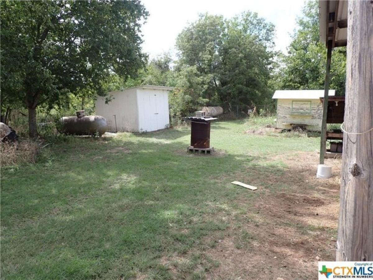 Picture of Home For Sale in Evant, Texas, United States