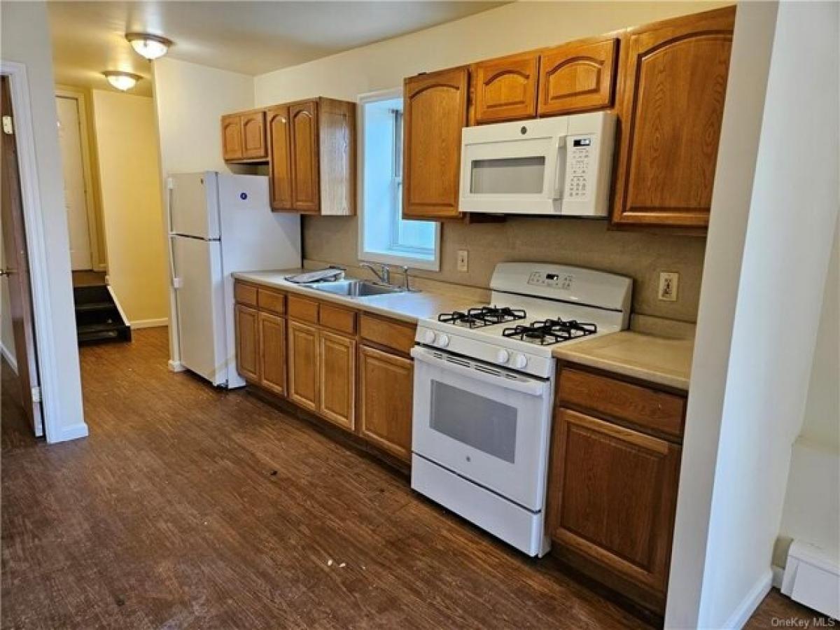 Picture of Home For Rent in Yonkers, New York, United States