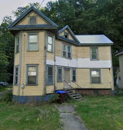 Home For Sale in Franklin, Pennsylvania