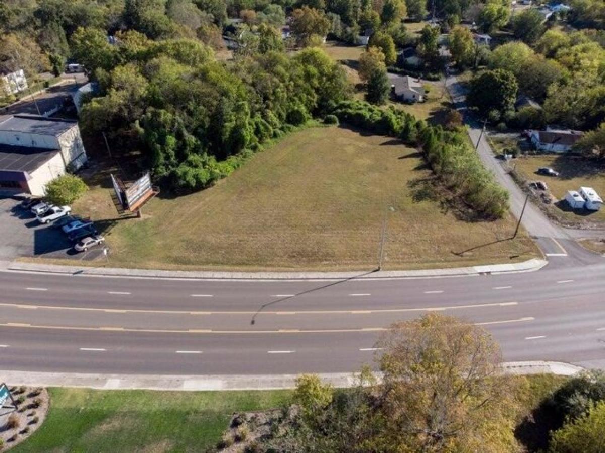 Picture of Residential Land For Sale in Athens, Tennessee, United States