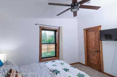 Home For Sale in Pinedale, Wyoming