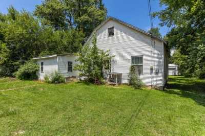 Home For Sale in Staunton, Illinois