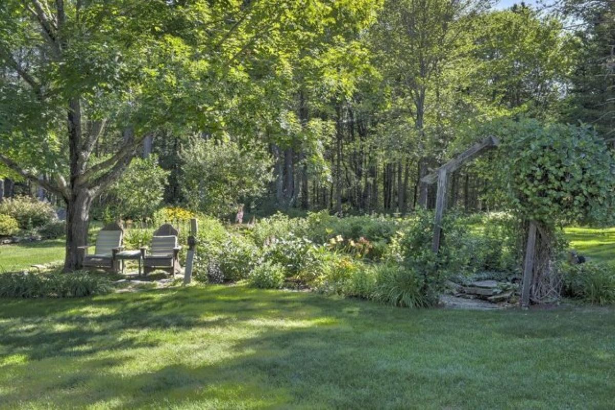 Picture of Home For Sale in Marlow, New Hampshire, United States