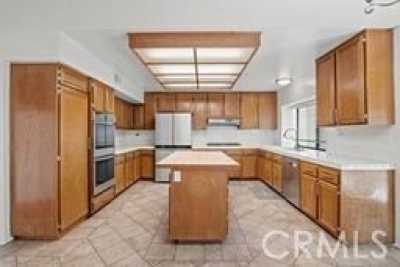 Home For Sale in Newhall, California