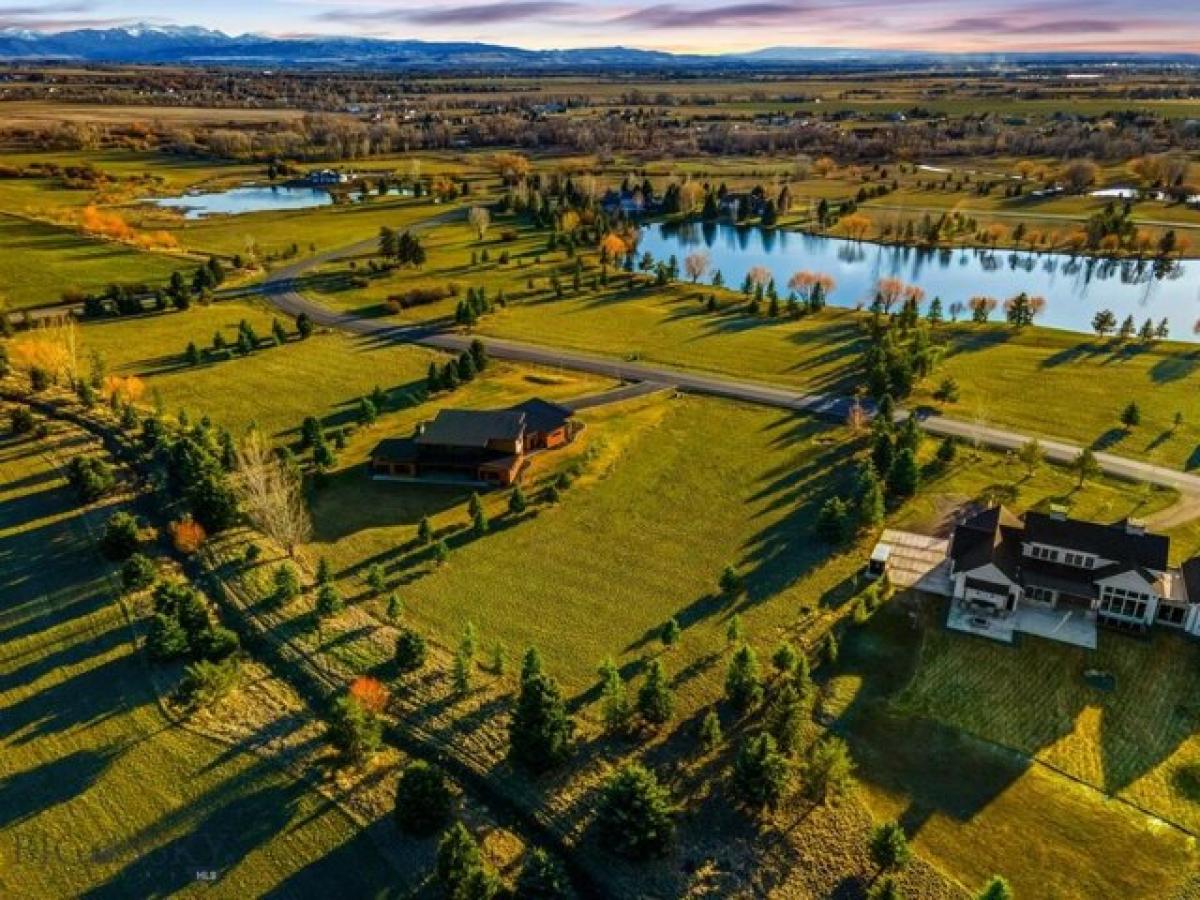 Picture of Residential Land For Sale in Bozeman, Montana, United States