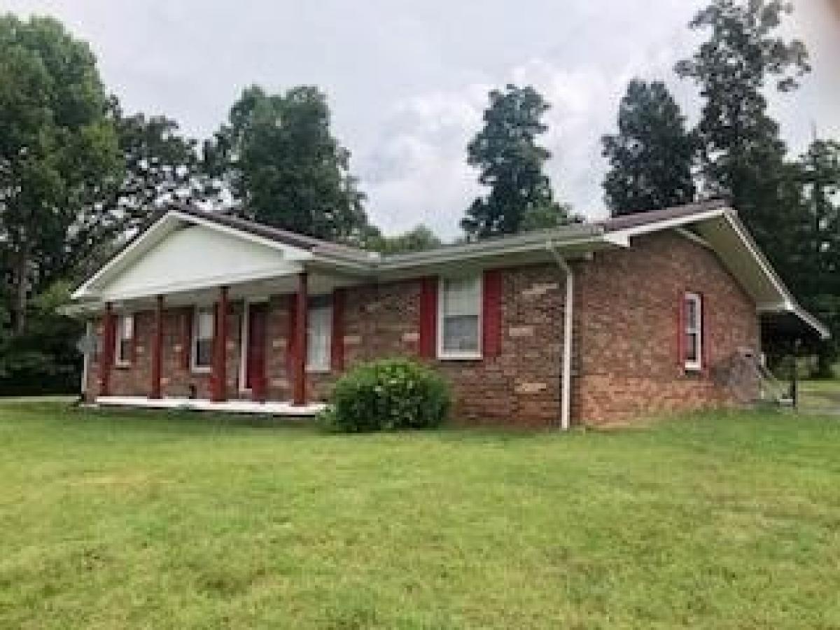 Picture of Home For Sale in Rickman, Tennessee, United States