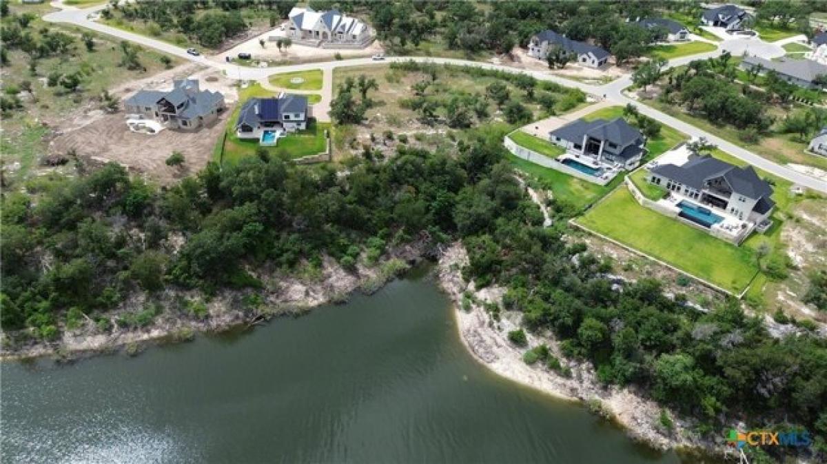 Picture of Residential Land For Sale in Belton, Texas, United States