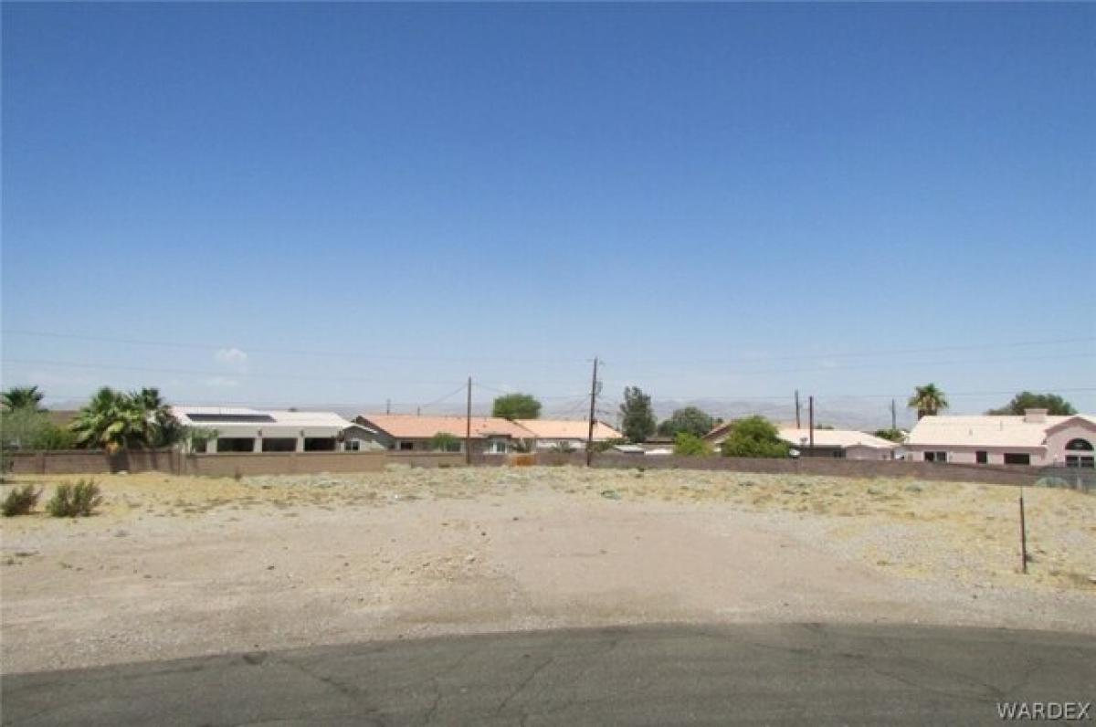 Picture of Residential Land For Sale in Bullhead City, Arizona, United States