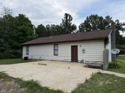 Home For Sale in Linton, Indiana