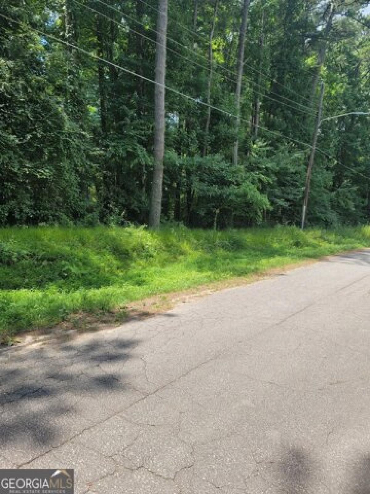 Picture of Residential Land For Sale in Morrow, Georgia, United States