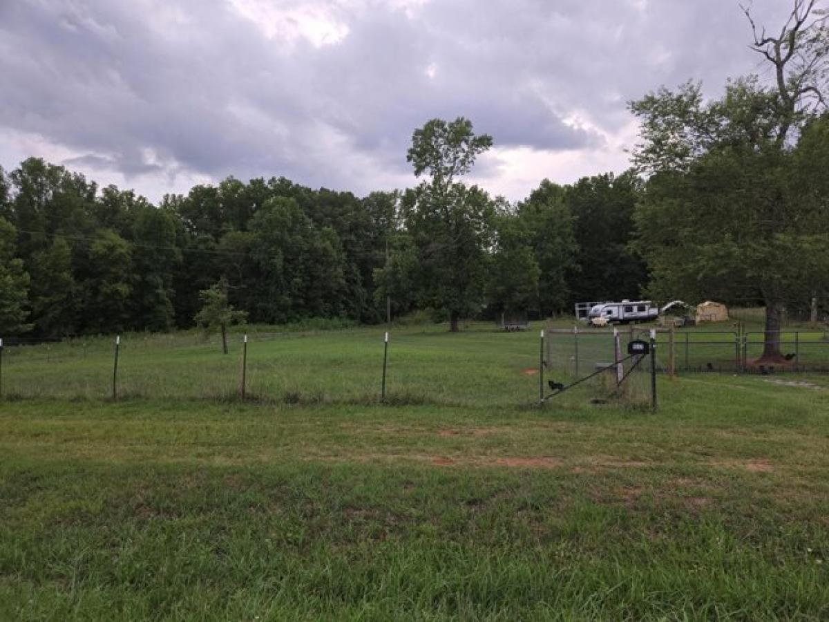 Picture of Residential Land For Sale in Forest City, North Carolina, United States