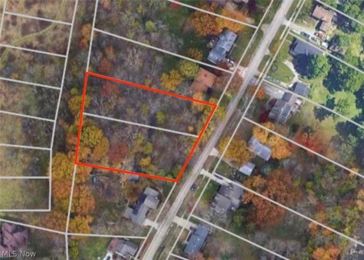 Picture of Residential Land For Sale in Olmsted Falls, Ohio, United States