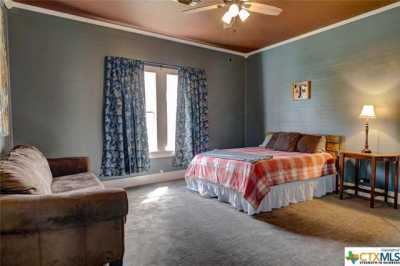 Home For Sale in Shiner, Texas