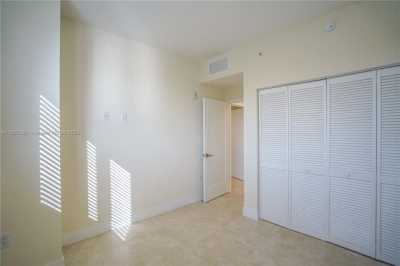 Apartment For Rent in Coral Gables, Florida