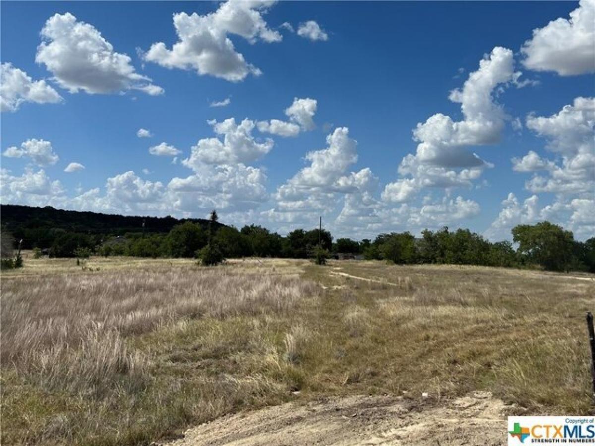 Picture of Residential Land For Sale in Killeen, Texas, United States