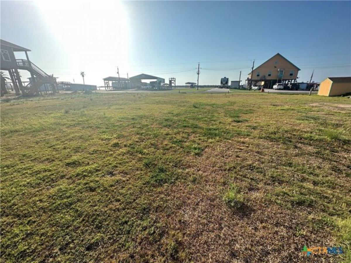 Picture of Residential Land For Sale in Bay City, Texas, United States