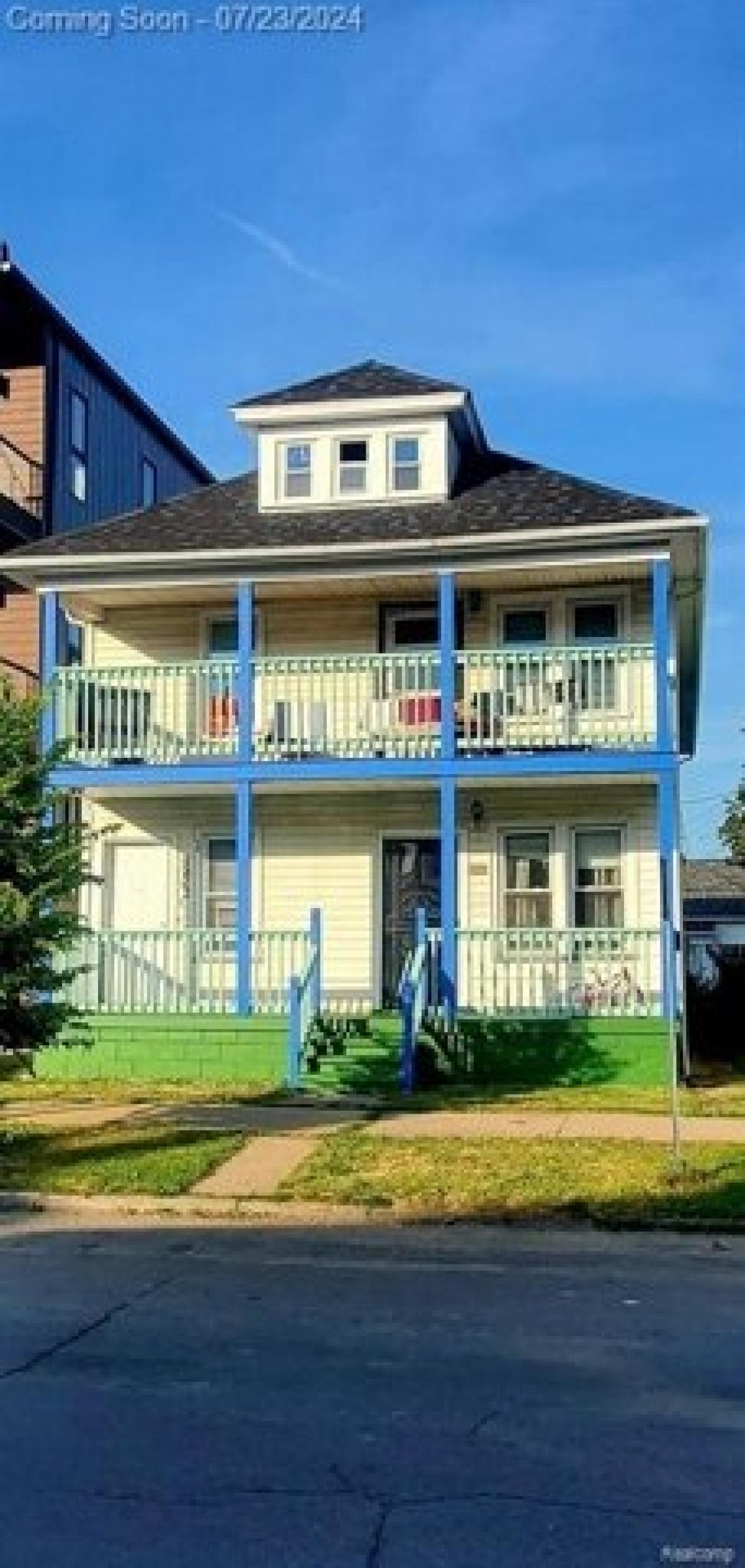 Picture of Home For Sale in Hamtramck, Michigan, United States