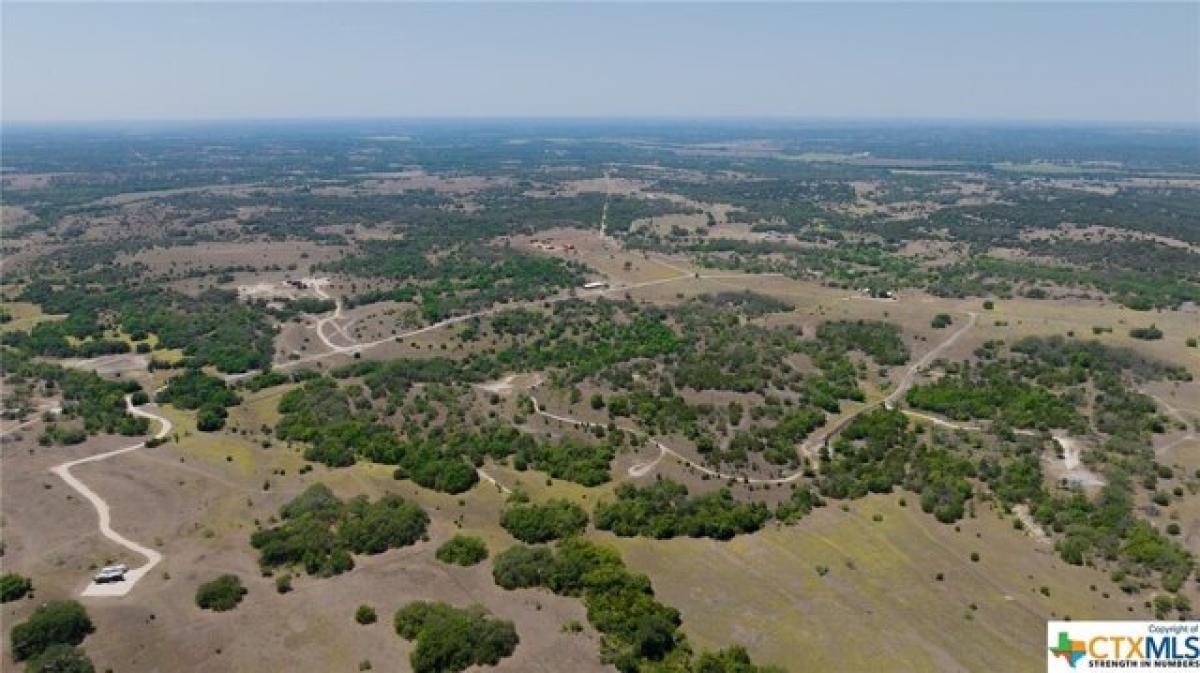 Picture of Residential Land For Sale in Lampasas, Texas, United States