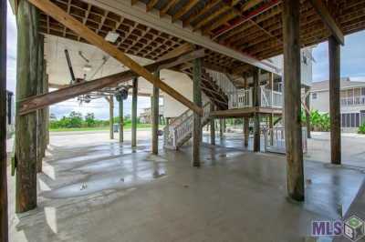 Home For Sale in Chauvin, Louisiana