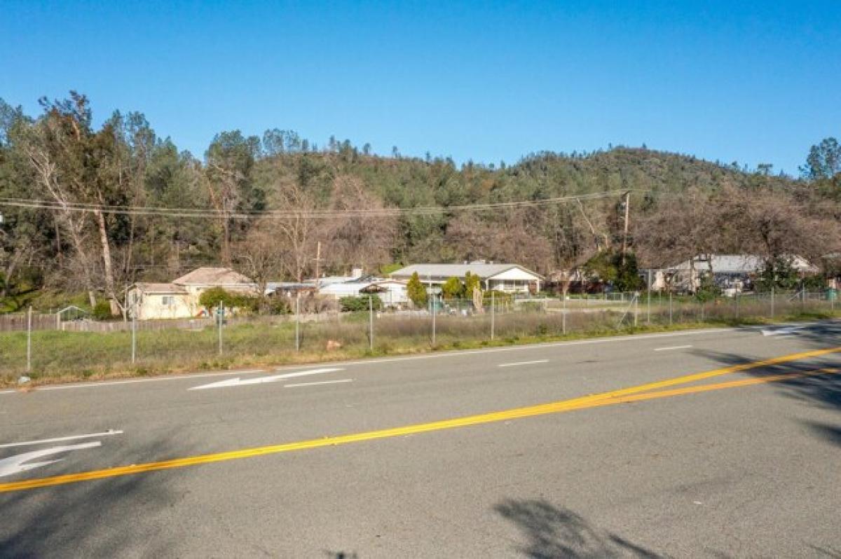 Picture of Residential Land For Sale in Shasta Lake, California, United States