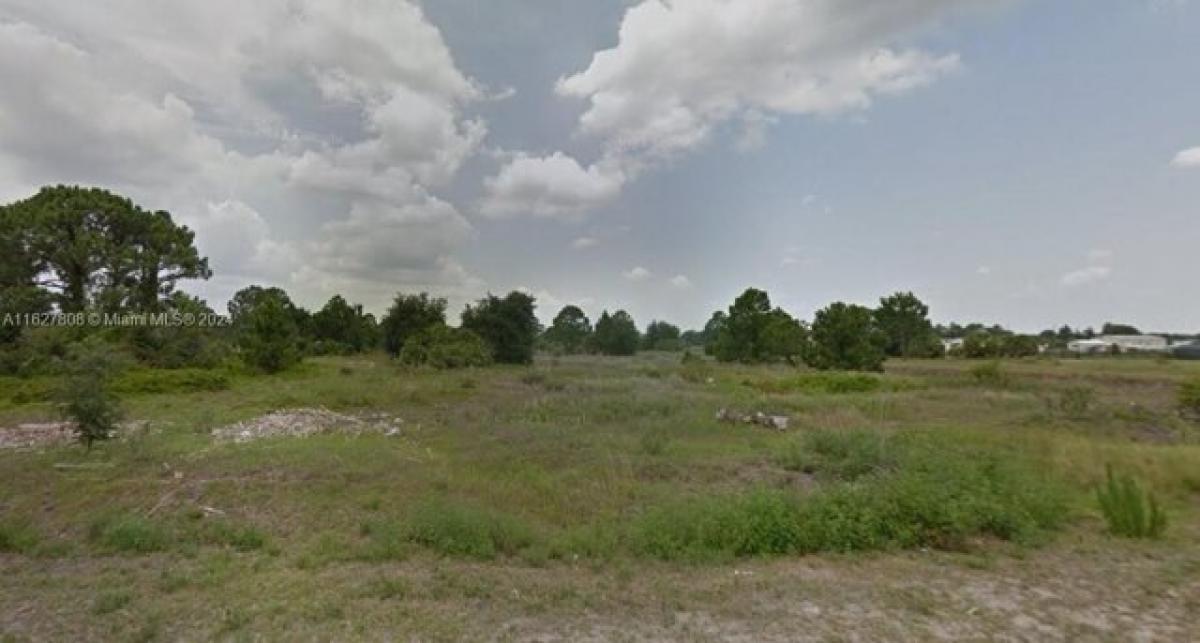 Picture of Residential Land For Sale in Clewiston, Florida, United States