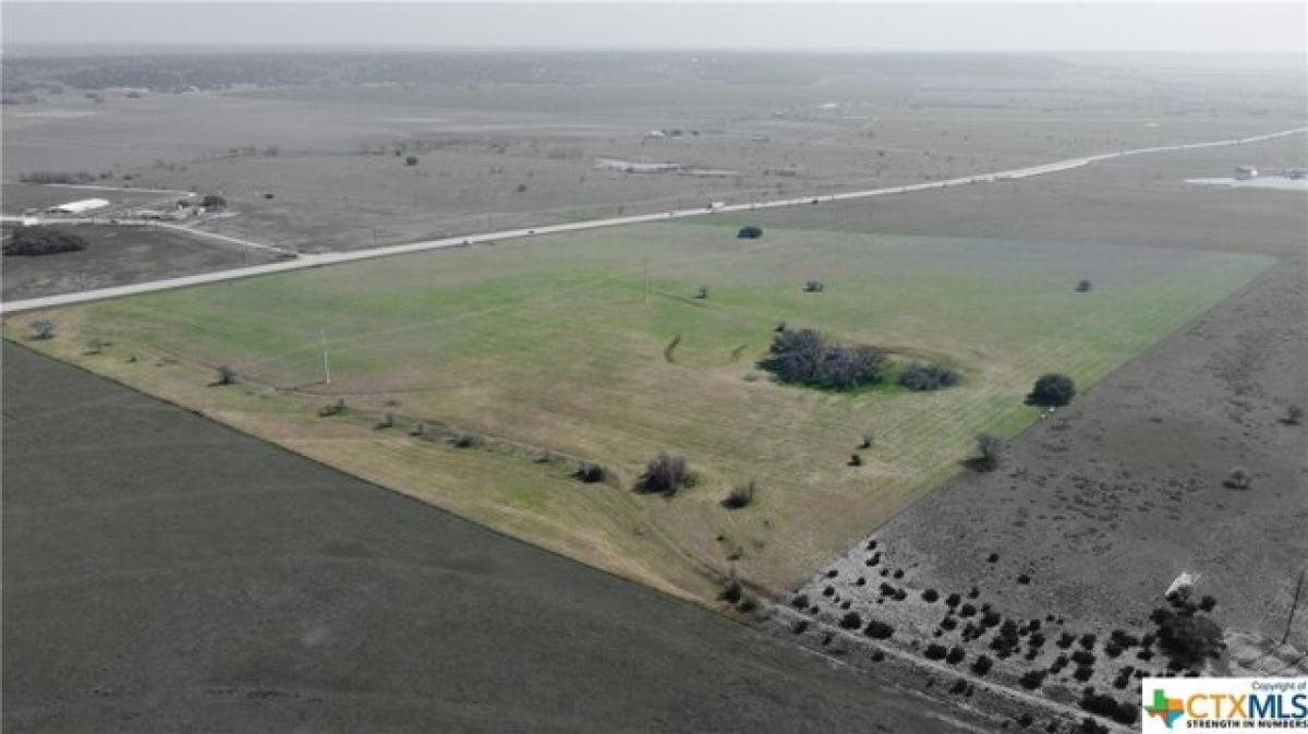 Picture of Residential Land For Sale in Gatesville, Texas, United States