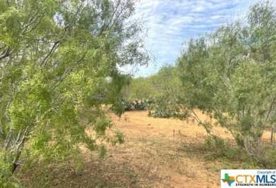 Residential Land For Sale in Jourdanton, Texas