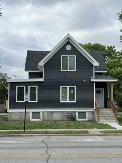 Home For Rent in Evanston, Illinois