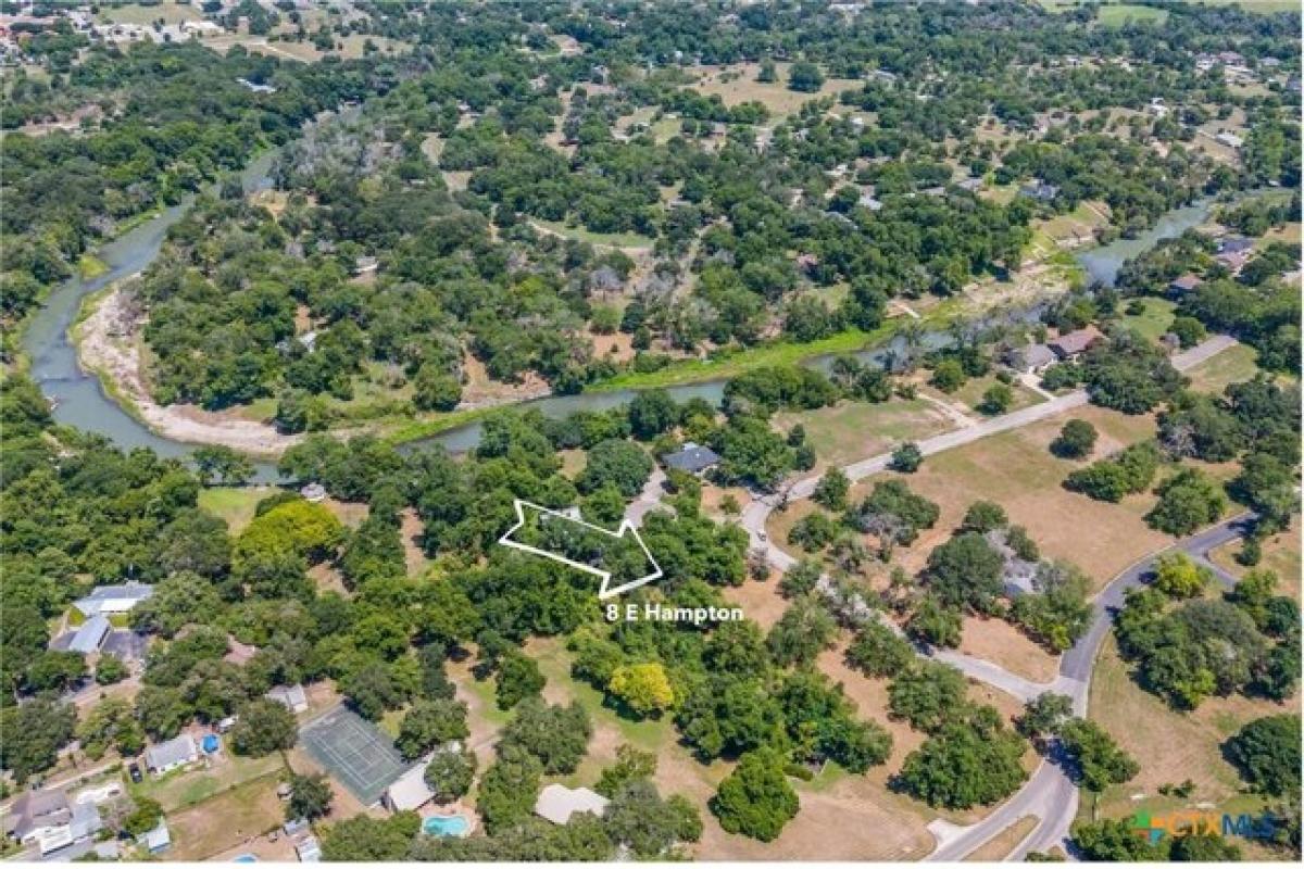 Picture of Residential Land For Sale in Seguin, Texas, United States