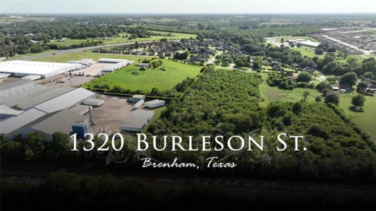 Picture of Residential Land For Sale in Brenham, Texas, United States