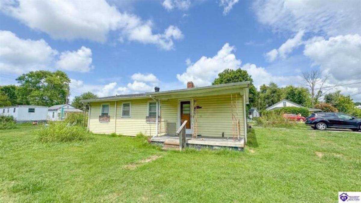 Picture of Home For Sale in Campbellsville, Kentucky, United States