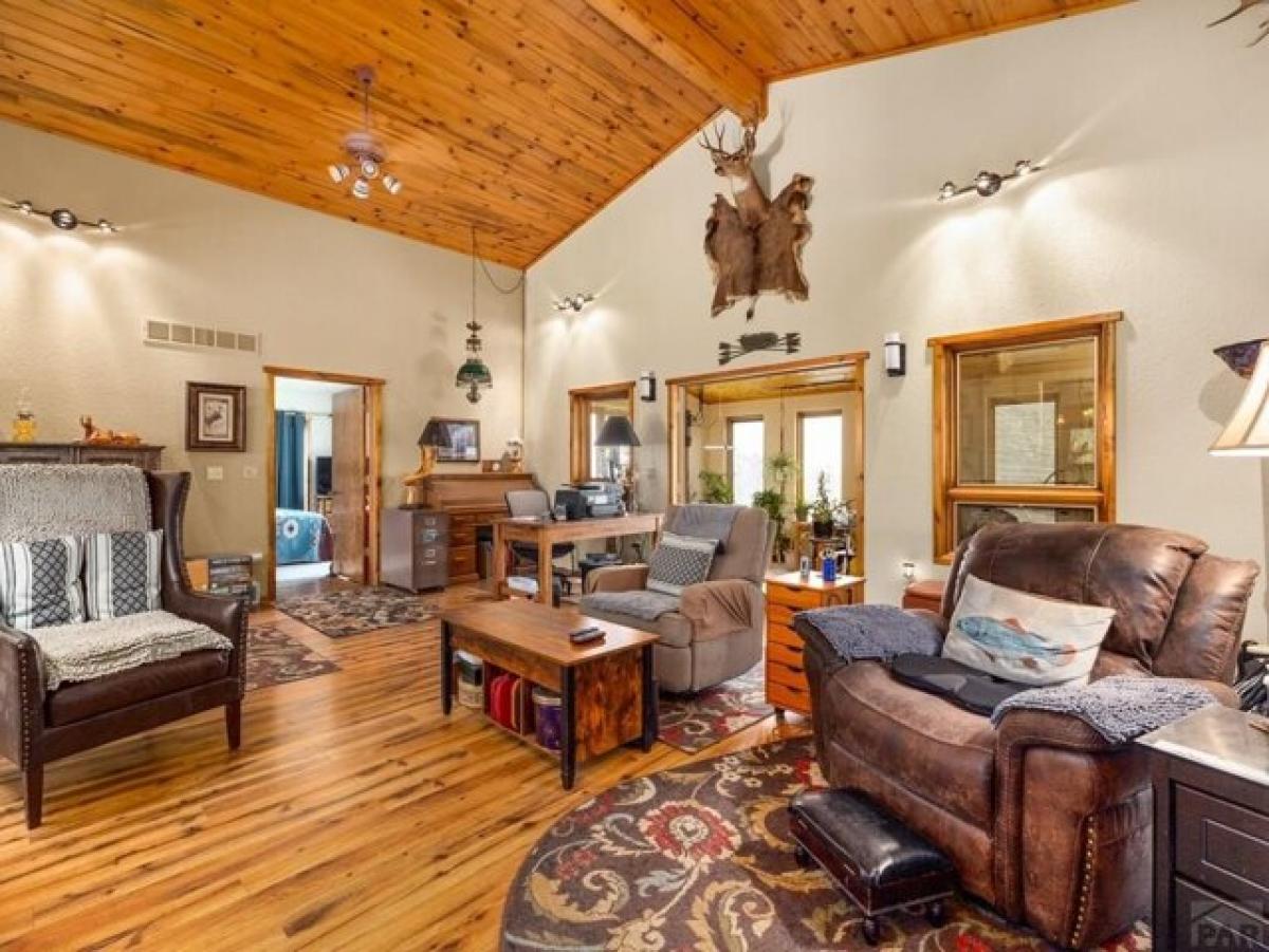 Picture of Home For Sale in Salida, Colorado, United States