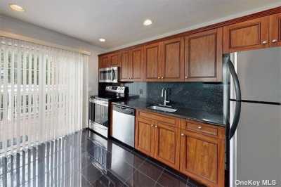 Apartment For Rent in Deer Park, New York