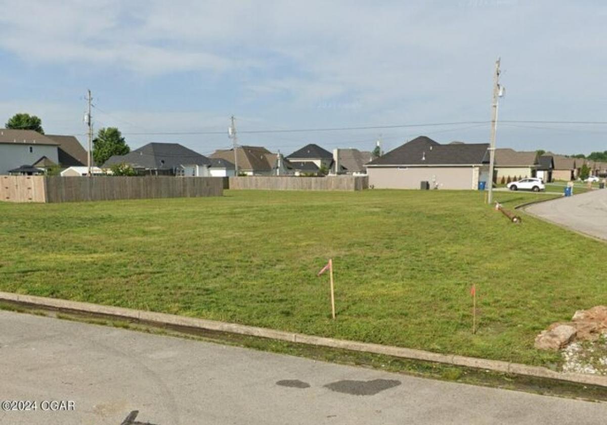 Picture of Residential Land For Sale in Webb City, Missouri, United States