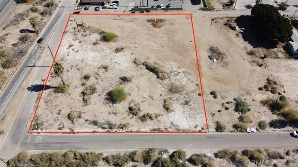 Picture of Residential Land For Sale in Blythe, California, United States