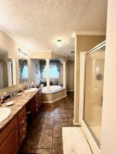 Home For Sale in Hemphill, Texas