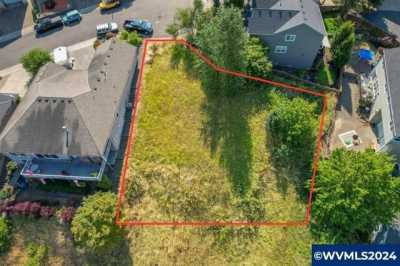 Residential Land For Sale in Salem, Oregon