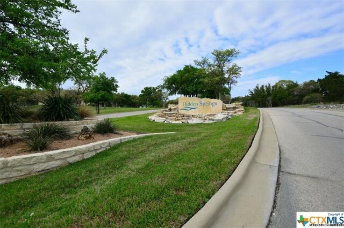 Picture of Residential Land For Sale in Salado, Texas, United States