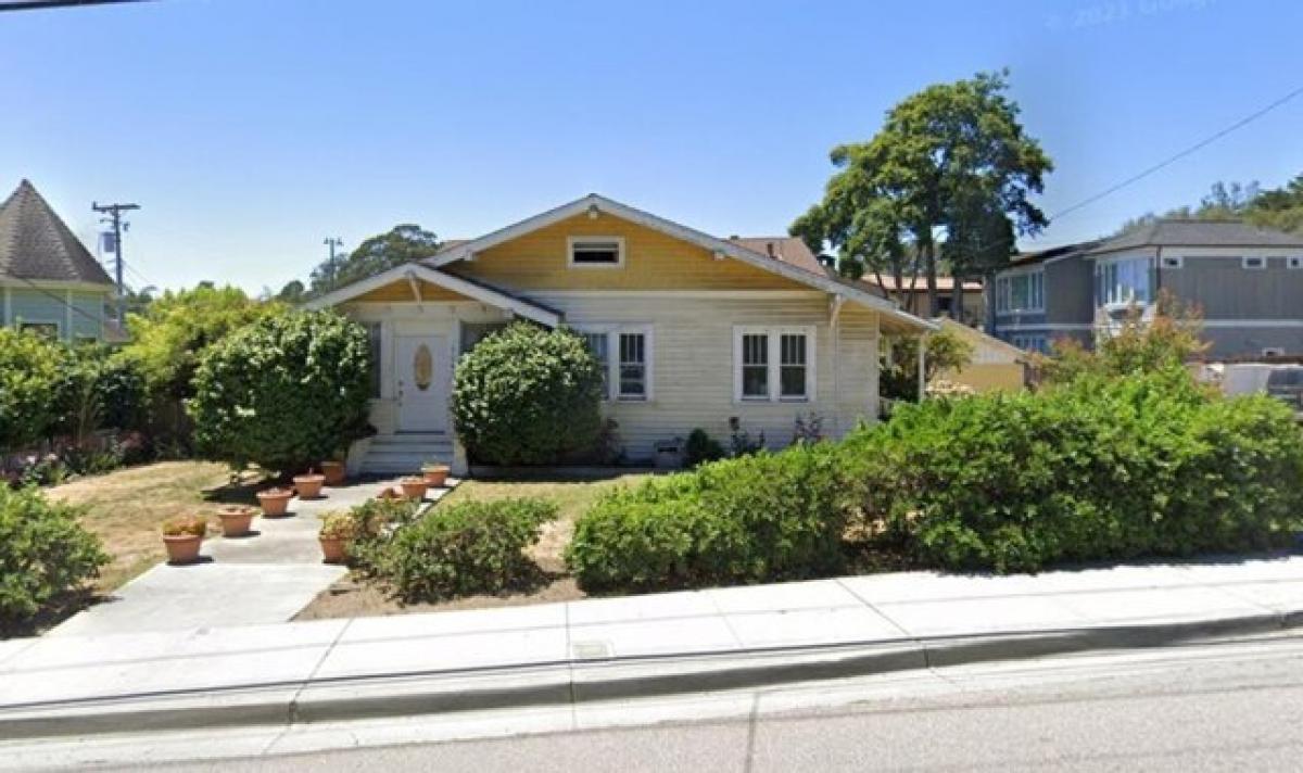 Picture of Home For Sale in Capitola, California, United States