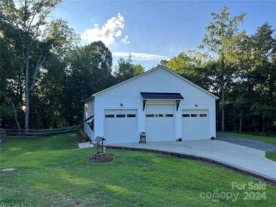 Home For Sale in Midland, North Carolina