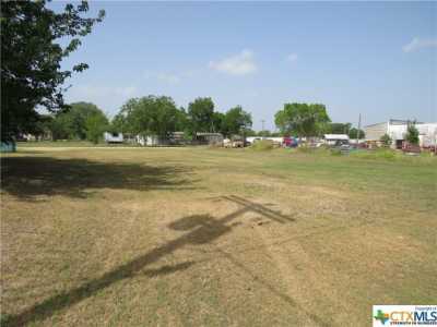 Residential Land For Sale in Cuero, Texas