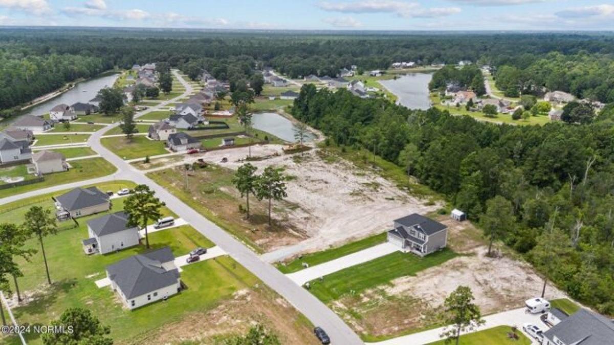 Picture of Residential Land For Sale in New Bern, North Carolina, United States