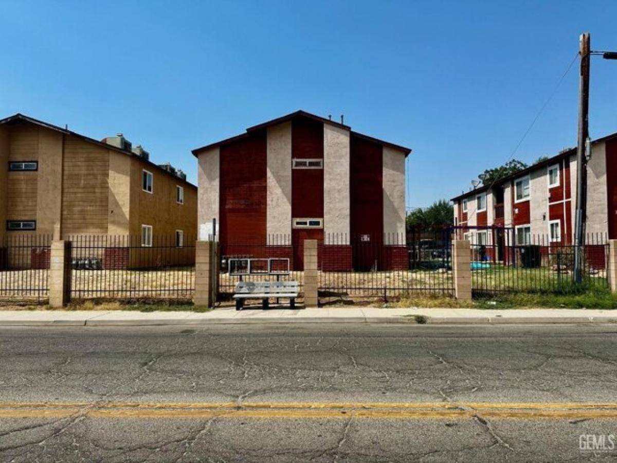 Picture of Residential Land For Sale in Bakersfield, California, United States