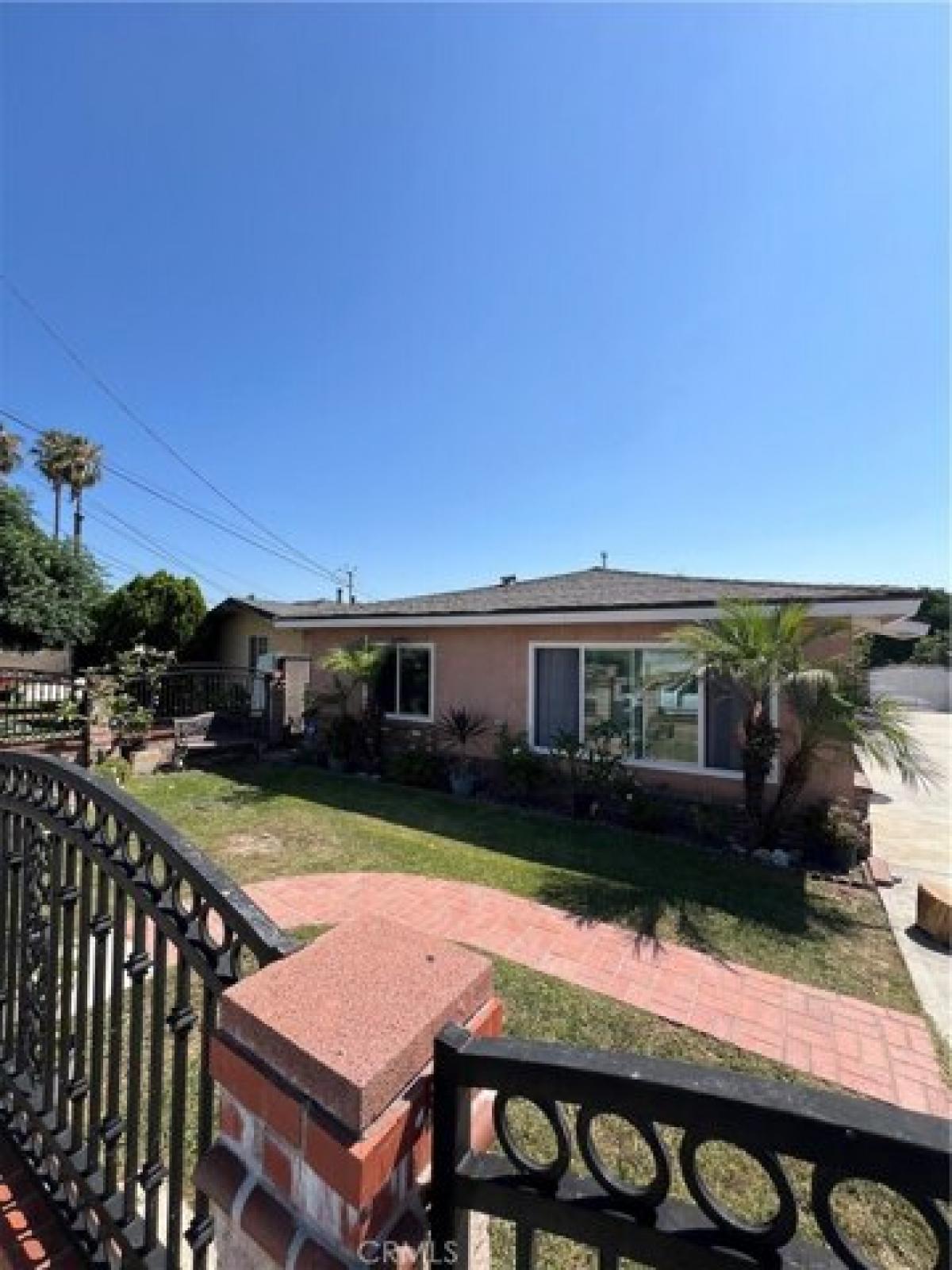 Picture of Home For Sale in El Monte, California, United States