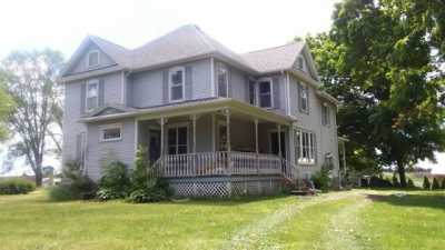 Home For Sale in Ottawa, Illinois