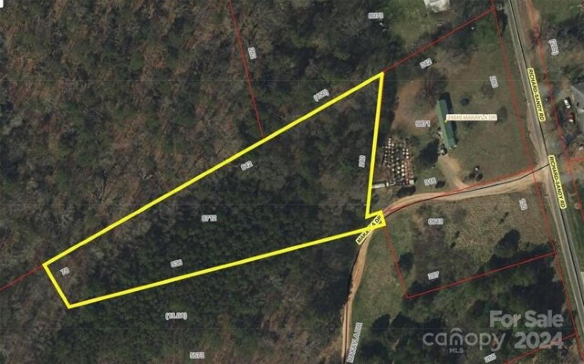 Picture of Residential Land For Sale in Oakboro, North Carolina, United States