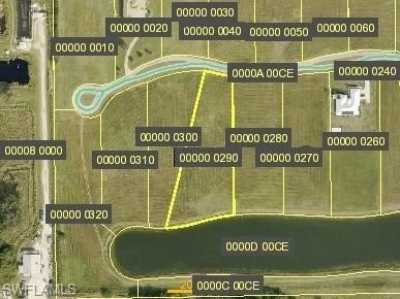 Residential Land For Sale in Alva, Florida