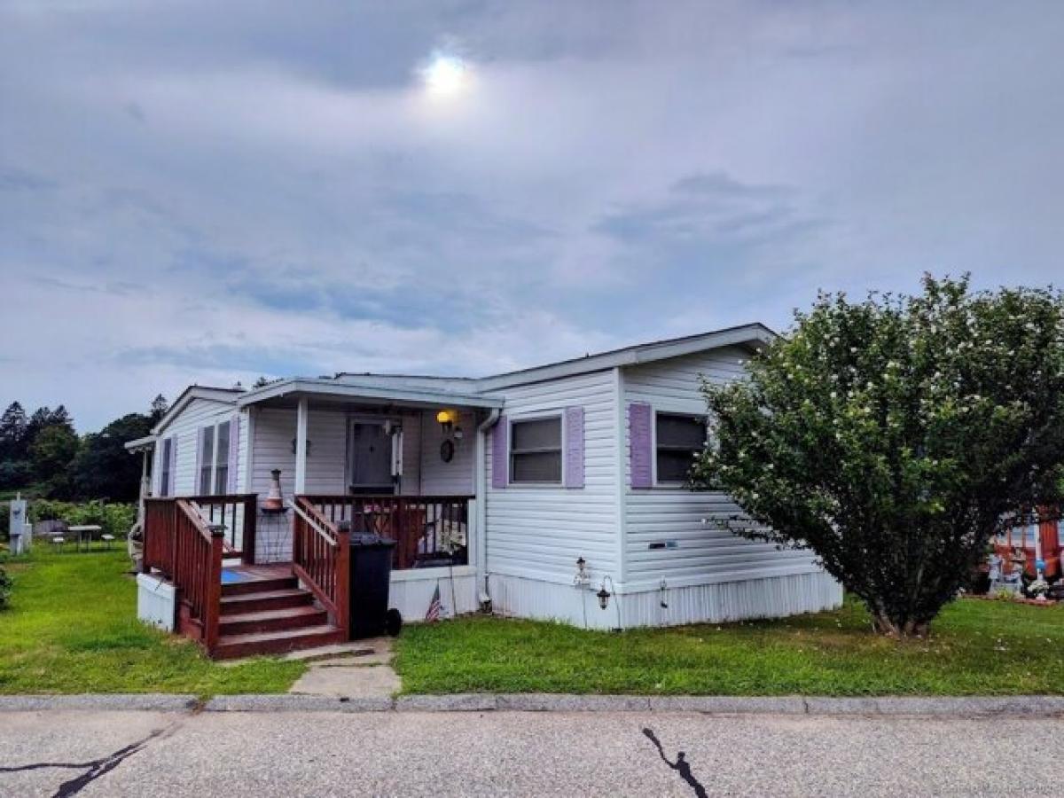 Picture of Home For Sale in Lisbon, Connecticut, United States